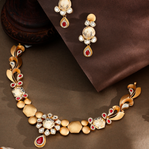 Classic Necklace Set